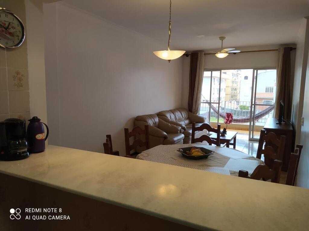 Aconchegante E Amplo Apartamento Familiar Pertinho Da Praia! グァルジャー エクステリア 写真